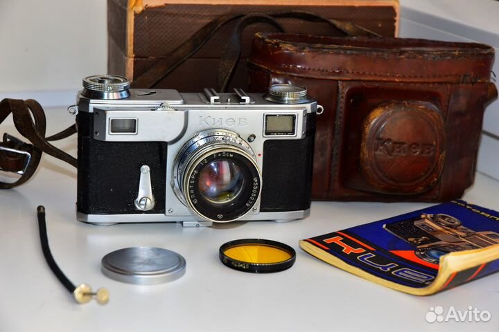Киев-II 1955 года Советский пленочный фотоаппарат