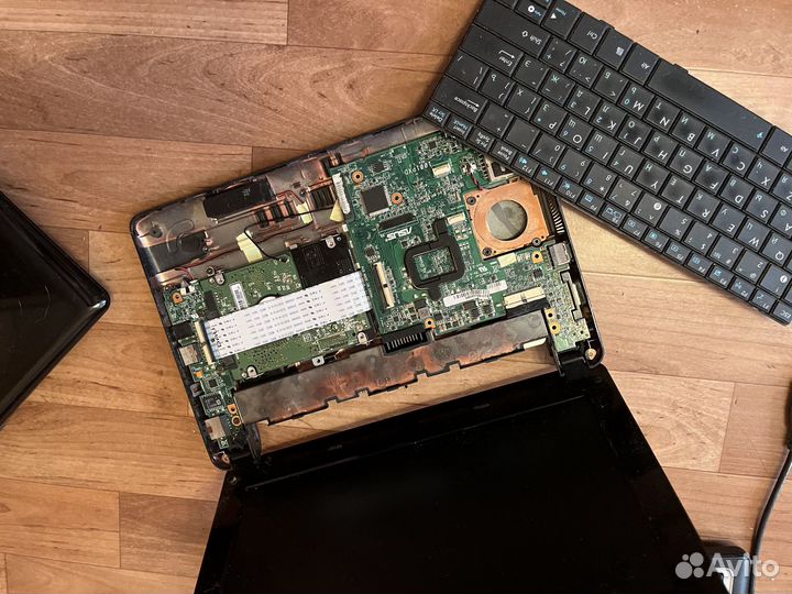 Нетбук asus на запчасти