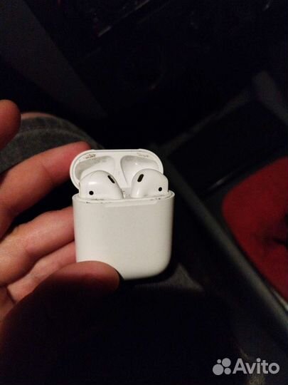 Airpods