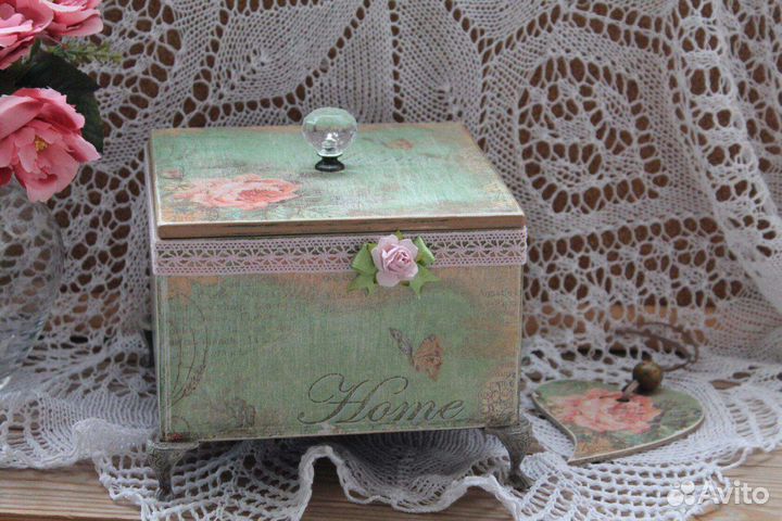 Шкатулка для украшений