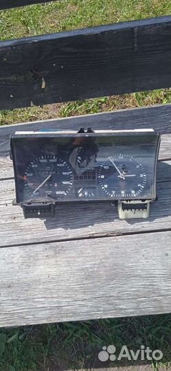 Приборная панель Volkswagen jetta