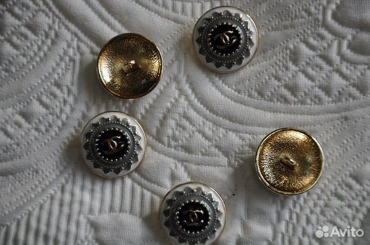 Пуговицы металлические серые Chanel - 20 мм