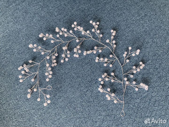 Веточка на прическу