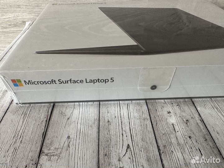 Ноутбук Microsoft Surface Laptop 5. i5 8/512