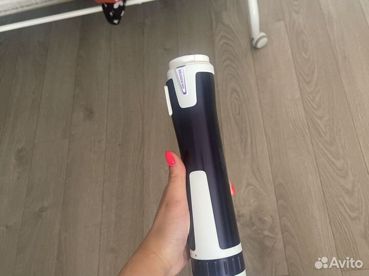 Фен щетка вращающаяся rowenta