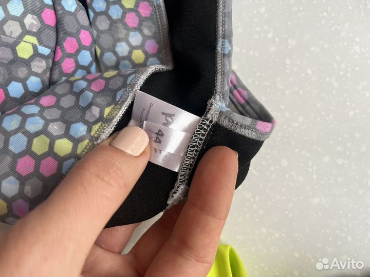 Спортивный топ 44