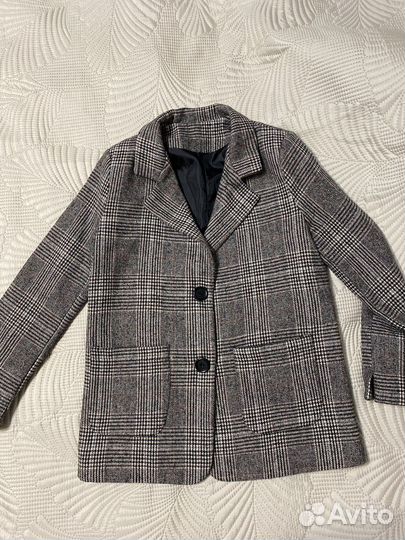 Женский костюм