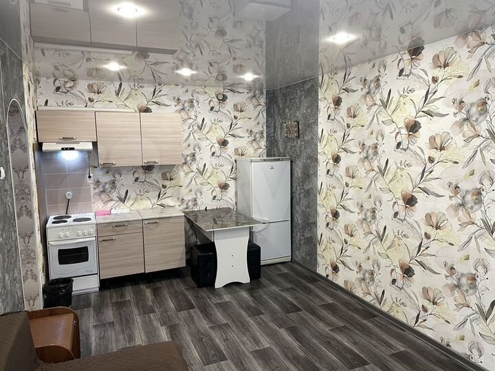 1-к. квартира, 43 м², 1/4 эт.