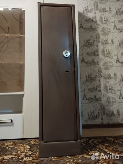 Оружейный сейф металлический