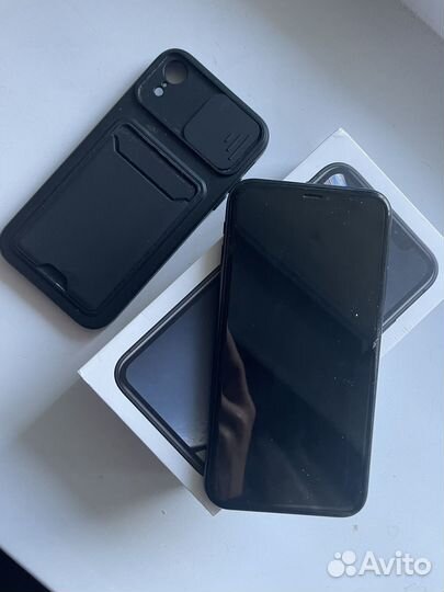 iPhone Xr, 64 ГБ