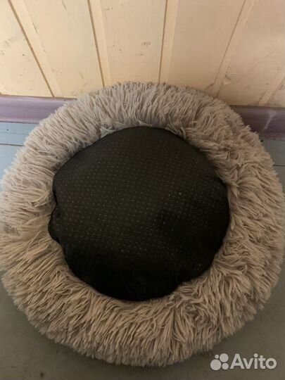 Лежанка для кошек