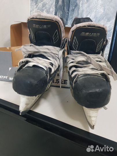 Хоккейные коньки bauer