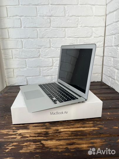 Apple MacBook Air 13inch 2017 (i58128арт41842)