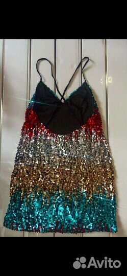Платье с пайетками