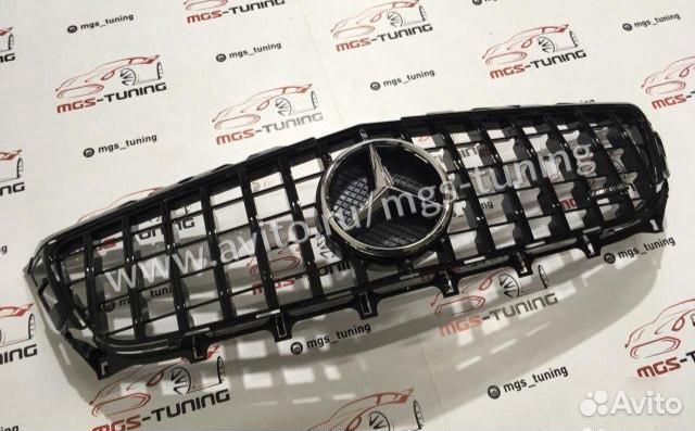 Решетка Mercedes CLS-Class Black W218 10-14г