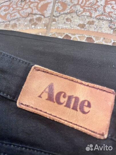 Acne новые джинсы