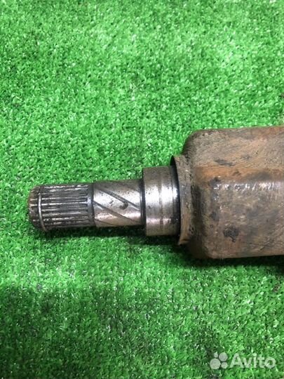 Привод передний правый Nissan Primera P12 седан