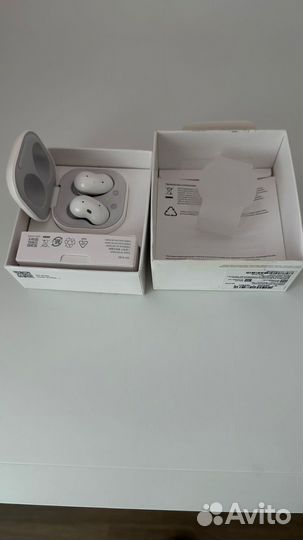 Samsung galaxy buds live