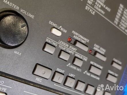 Yamaha psr E423