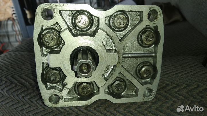 Насос нш 10-10-3 Правый