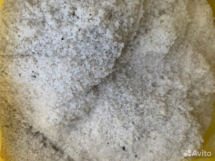 Кварцевый песок / лава/ питательная грунт