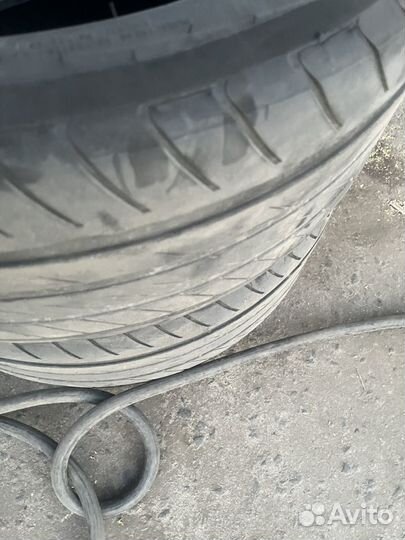 Ovation VI-388 255/40 R19