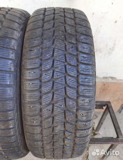 Bridgestone Blizzak LM-25 4x4 215/60 R17 96H