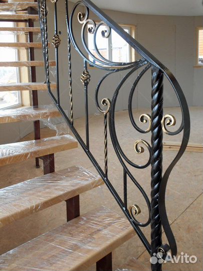 Кованые перила и лестницы