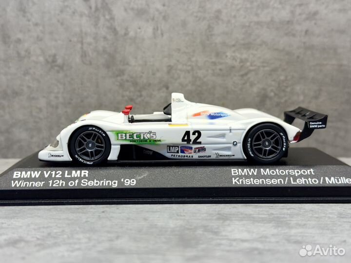 Модель автомобиля BMW V12 LMR 1:43 Minichamps