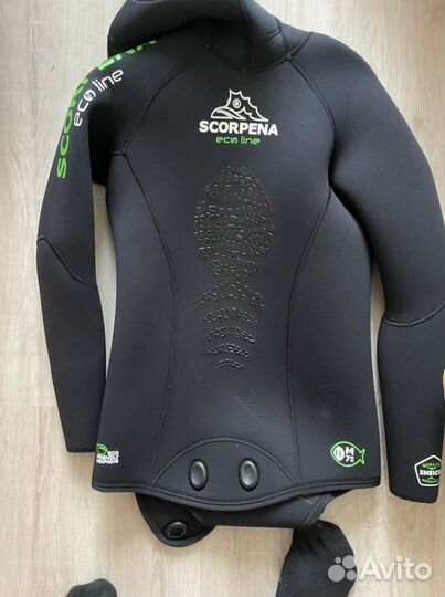 Гидрокостюм