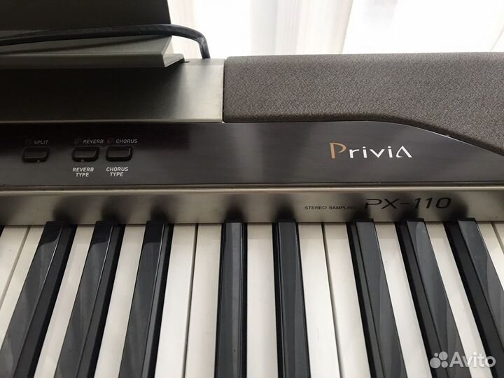 Продается электронное пианино casio privia PX-110