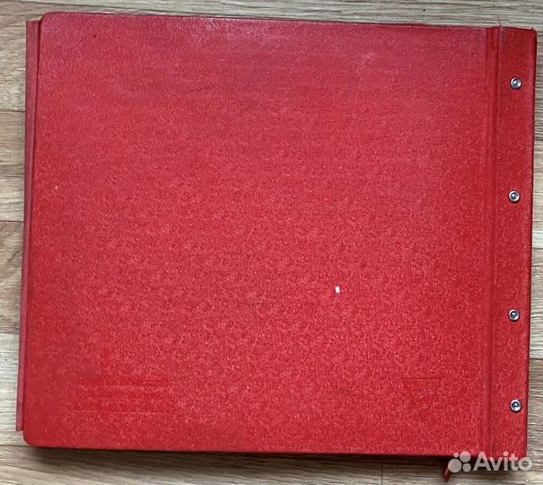 Футляр под пластинки 1937 год - И.В. Сталин на обл