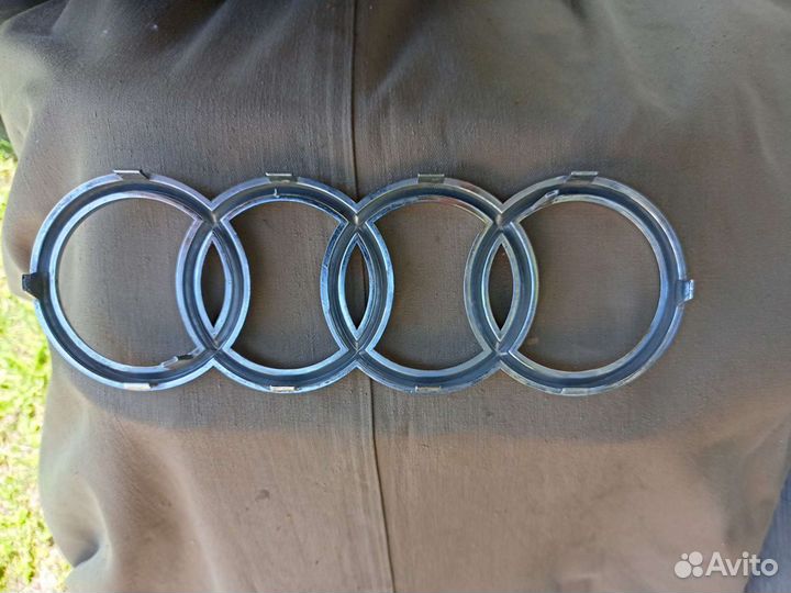 Эмблема audi