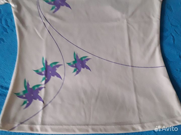 Футболка женская