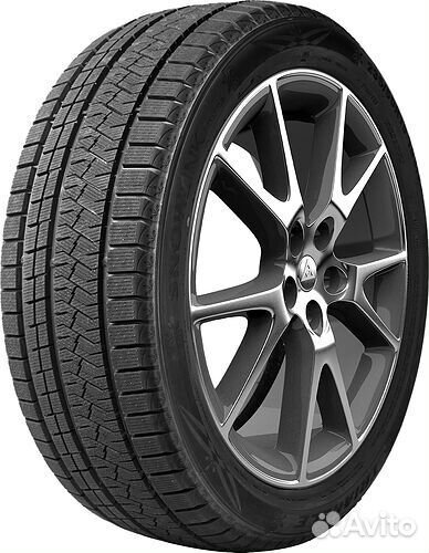 Triangle Trin PL02 225/40 R18 92V