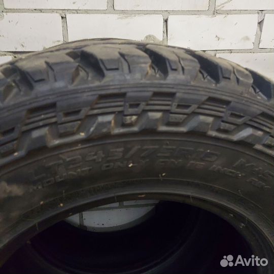 Dick Cepek Crusher 245/75 R16