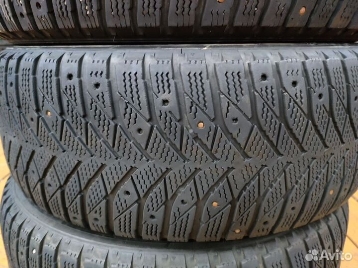 Triangle Snowlink PL02 215/60 R16 97V