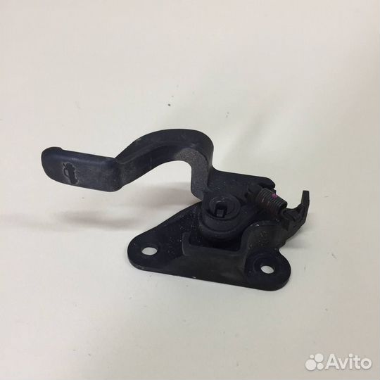 Ручка открывания багажника Nissan Almera 3 G11, G1