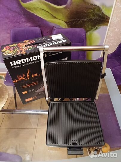 Гриль Redmond SteakMaster RGM-M800