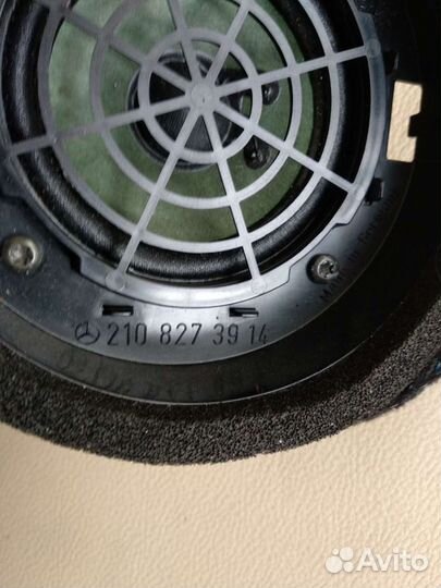 Динамик Мерседес бенц E210