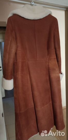 Дубленка женская р-р 48