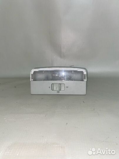 Volkswagen Polo 09- Плафон салона 461