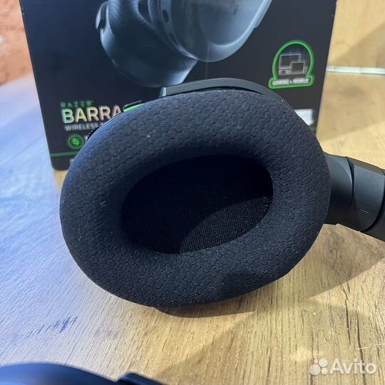 Гарнитура Razer Barracuda X (2022)