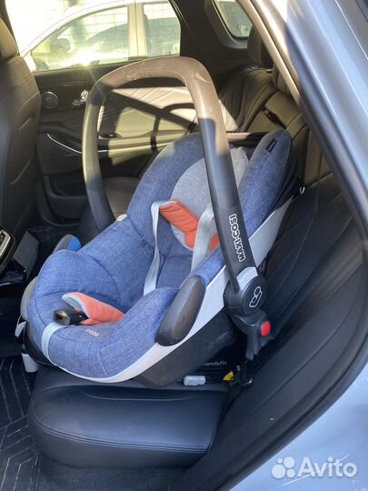 Детское автокресло от 0. Две штуки Family Fix