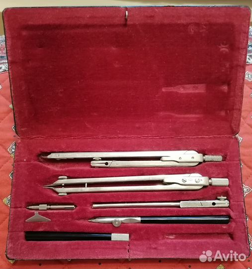 Готовальня СССР У9-Л