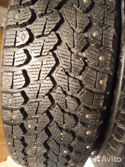 Колеса зимние шипованные на литых дисках