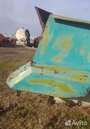 Жатка для уборки подсолнечника (6м, 8ми рядковая)