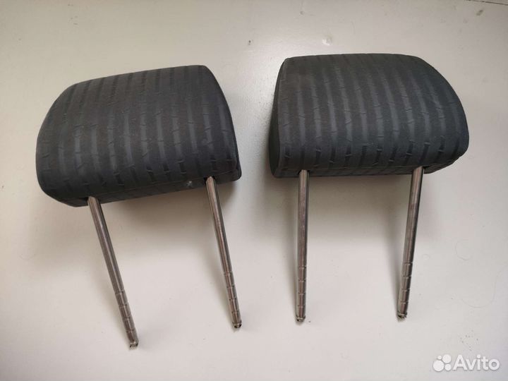 Подголовник шкода октавия тур