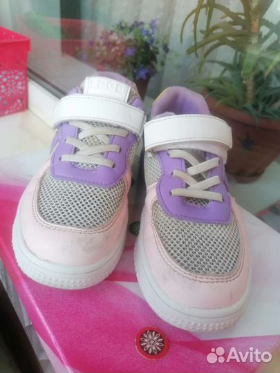 Кроссовки для девочки с сеткой 32 размер
