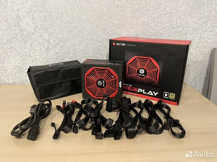 Chieftec PowerPlay gold на 650W (Гарантия, 80+)